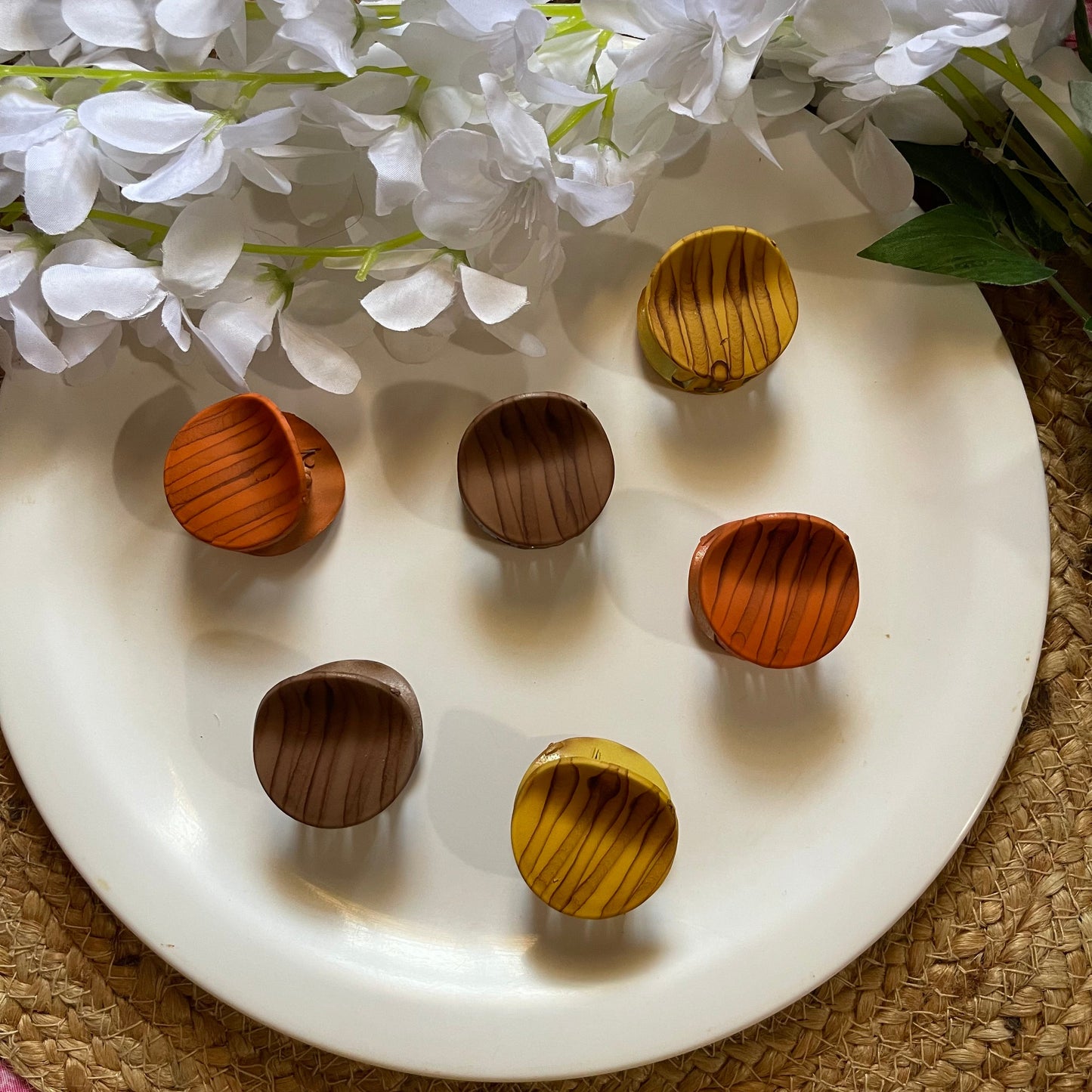 Wood Design Printed Round Shape Hair Claw