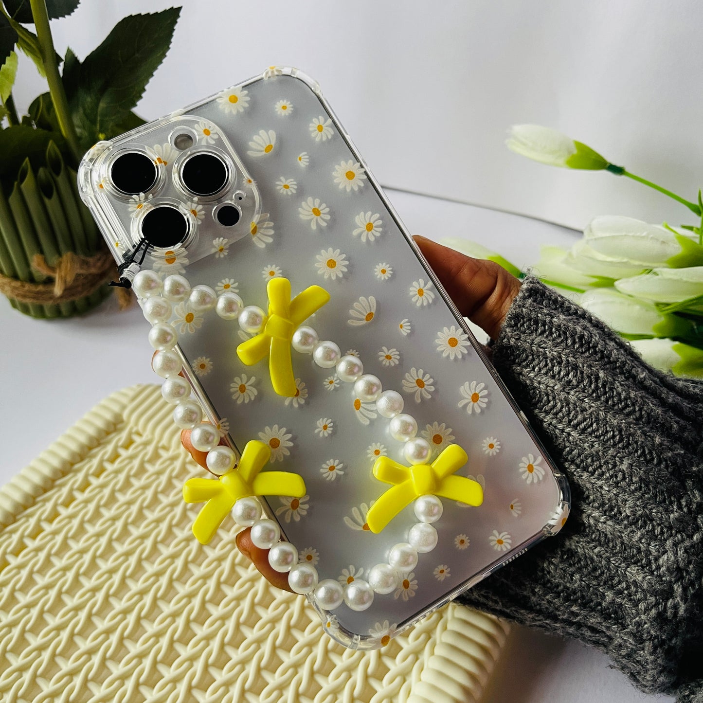 Daisy Clear Phone Case With Phone Charm