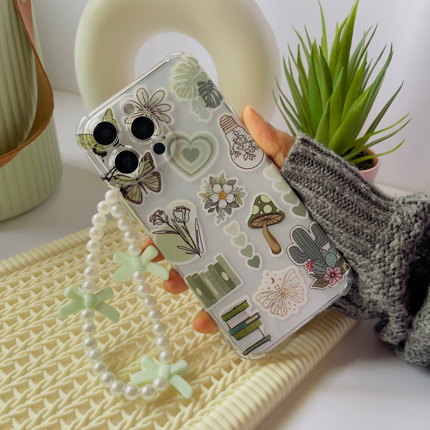 Green Aesthetic Charm Phone Case