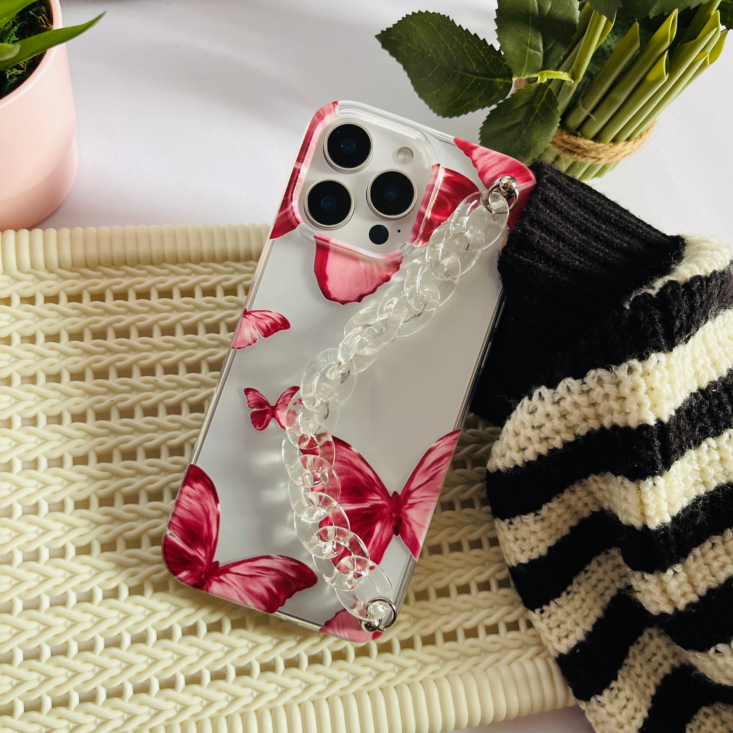 Butterfly Printed Chain Phone Case