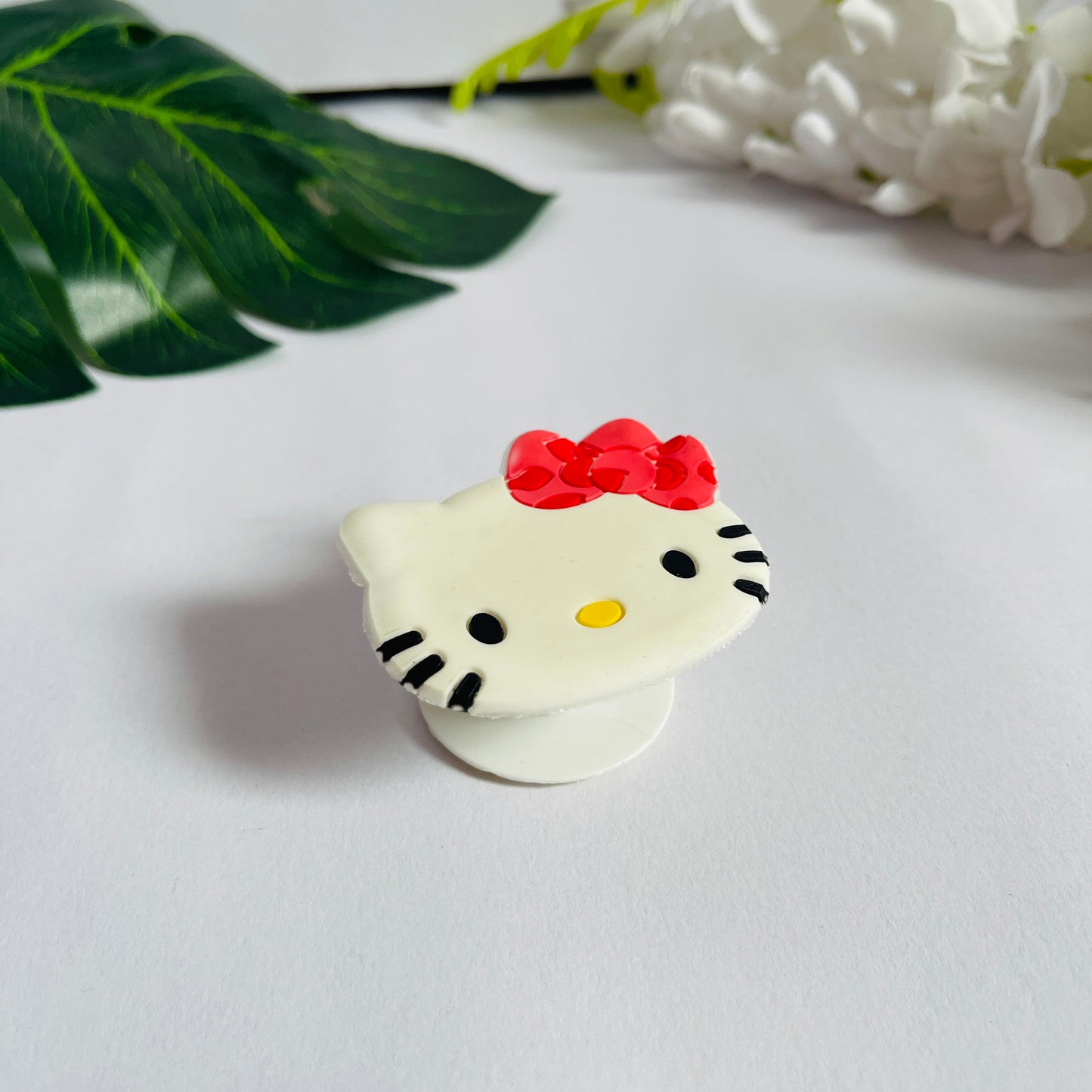 Hello Kitty Mobile Holder