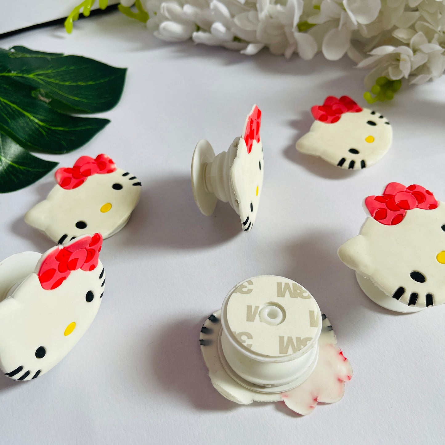 Hello Kitty Mobile Holder