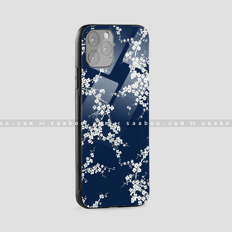 Glossy Protective Case With White Flower