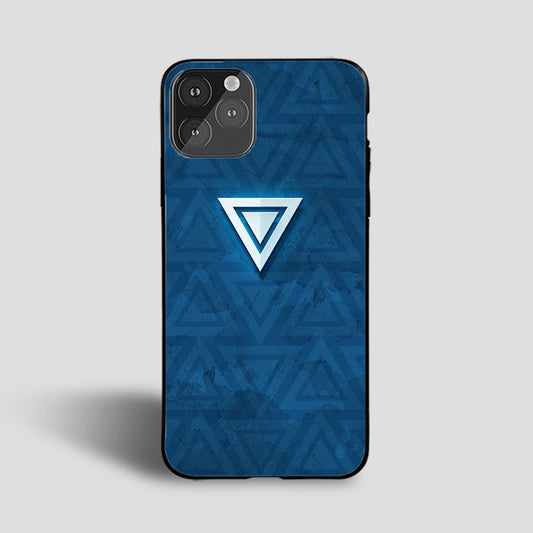 Triangular case