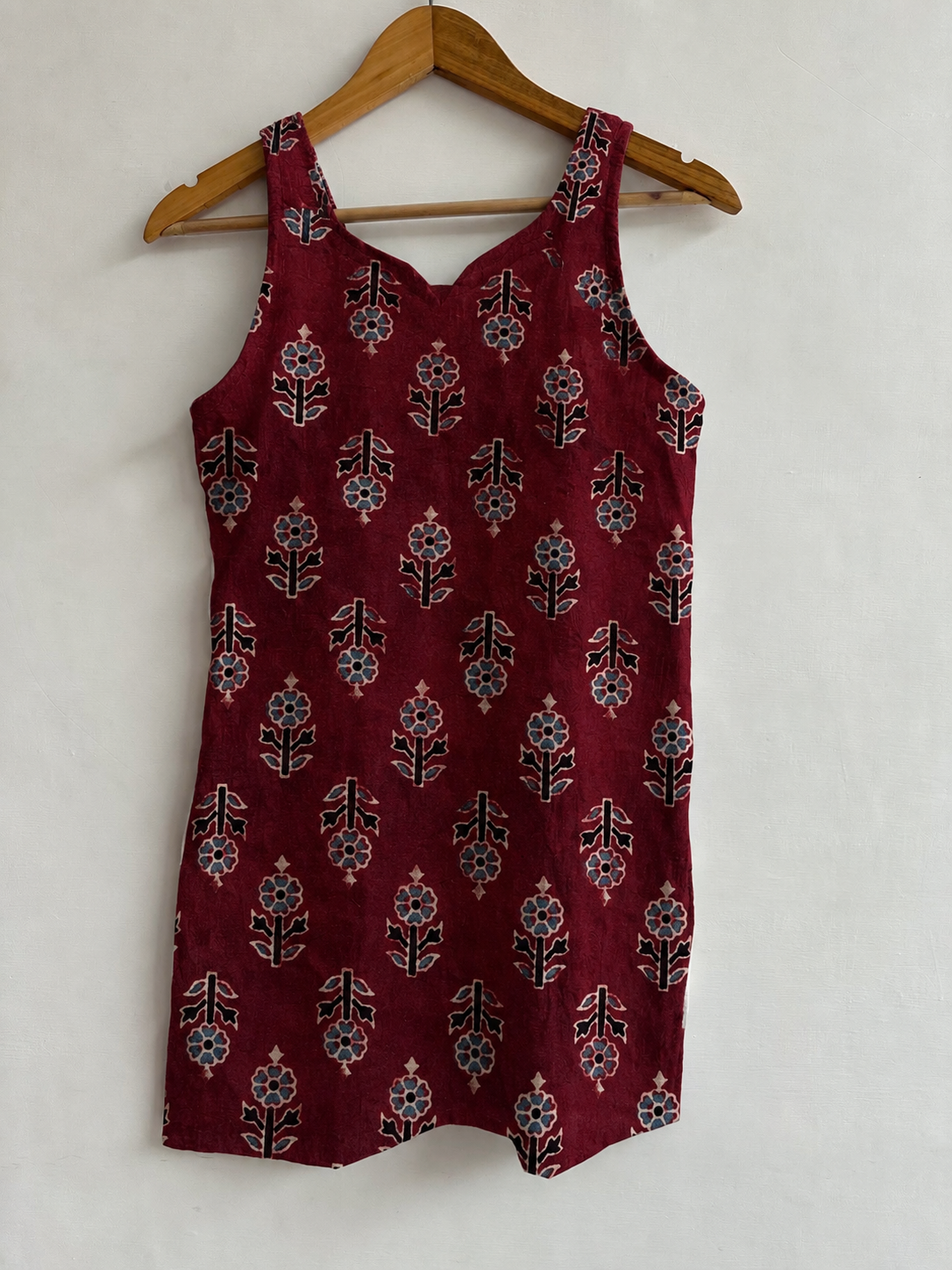 Hand Block Printed Premium Cotton Sleeveless Kurti