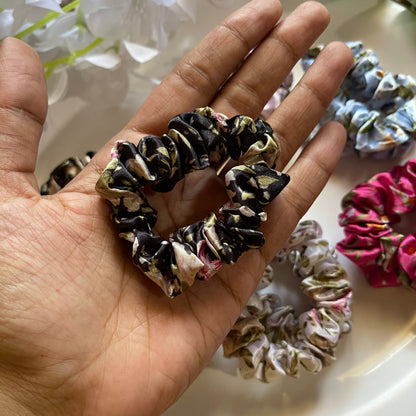 Floral Printed Mini Satin Scrunchies