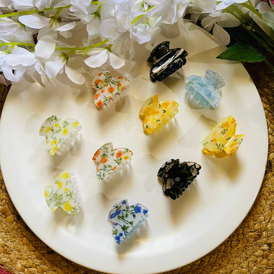 Cute Floral Printed Hair Claw