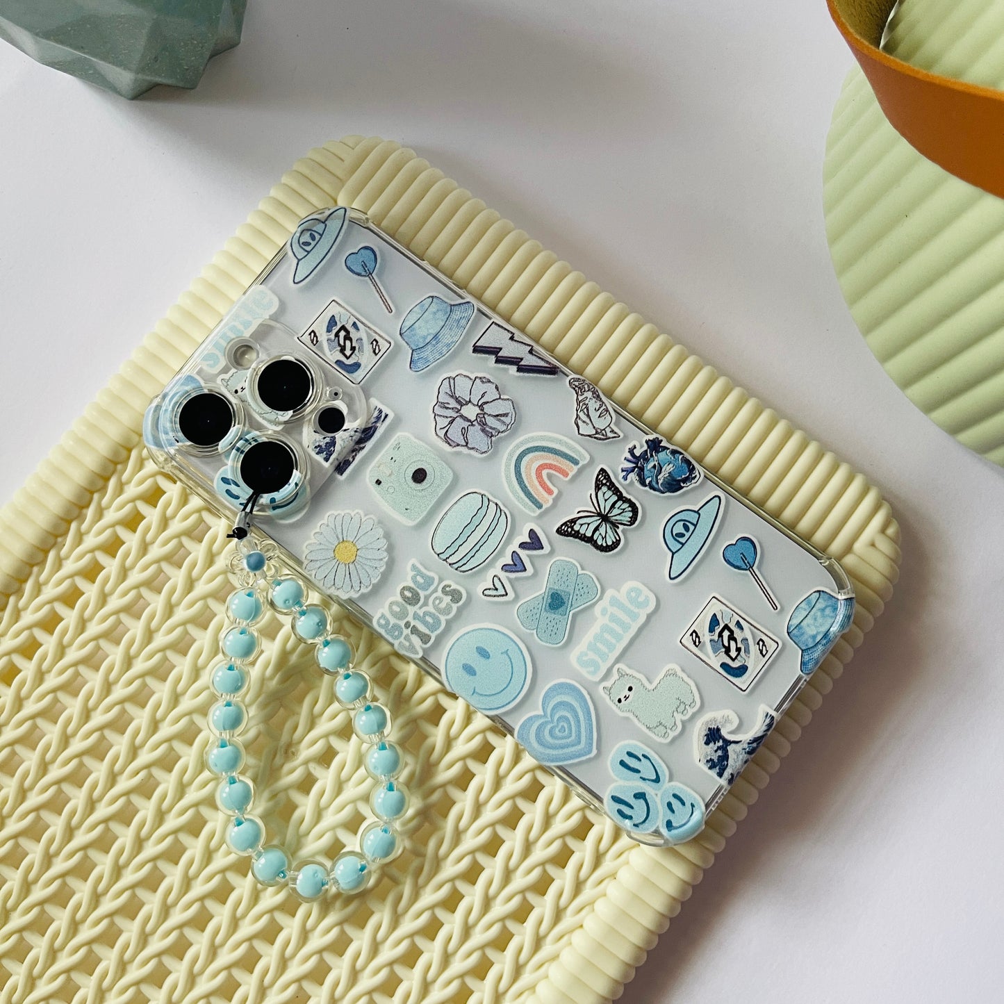 Aesthetic Blue Clear Phone Case With Flower Phone Charm