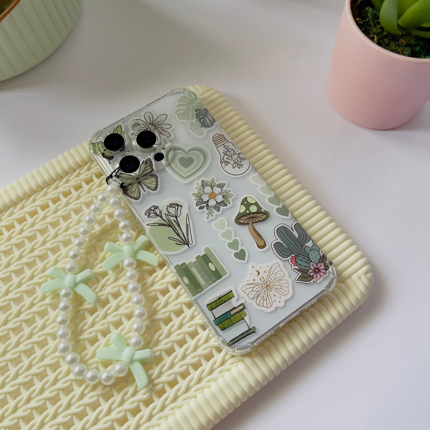 Green Aesthetic Charm Phone Case