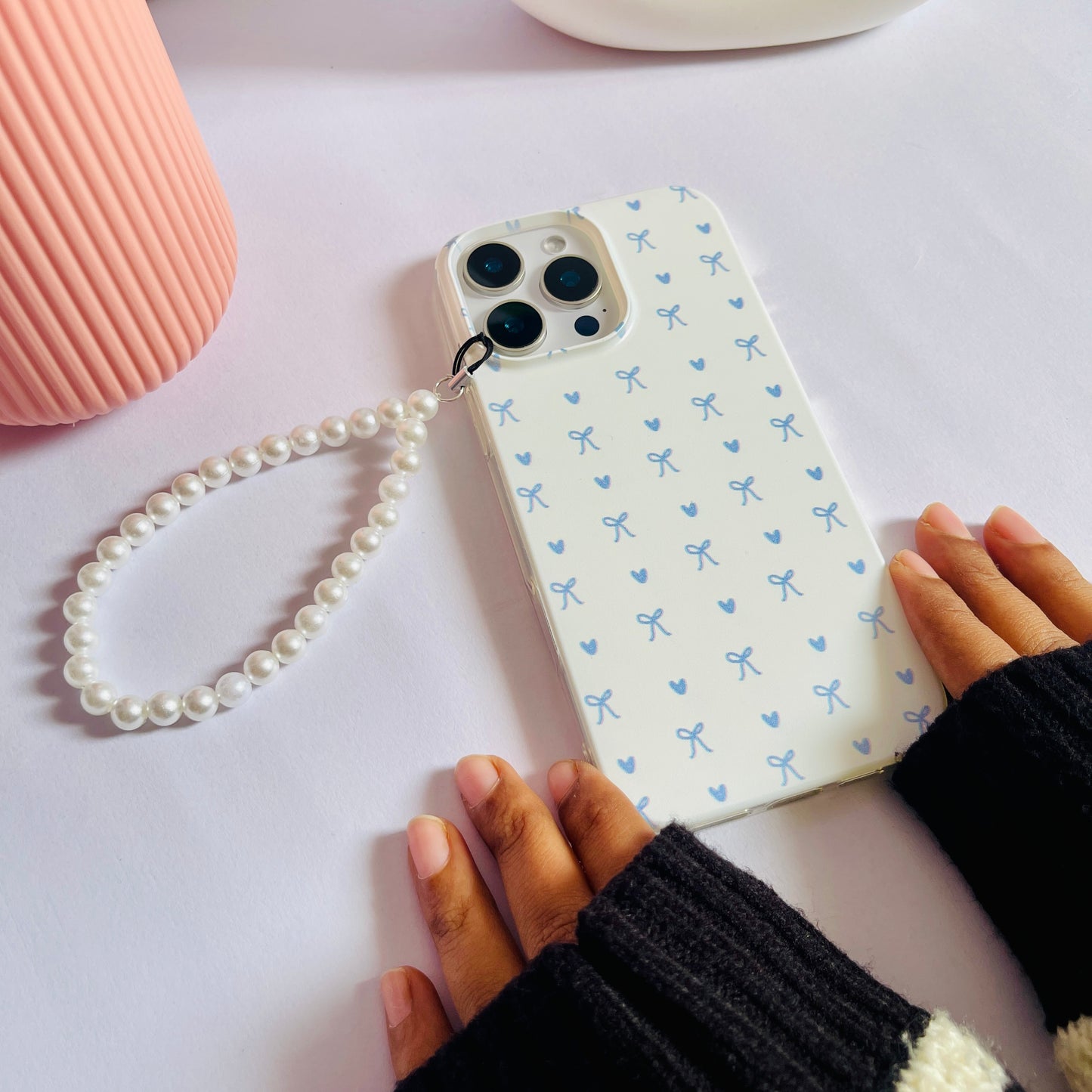 Cute Mini Bow On White Charm Phone Case