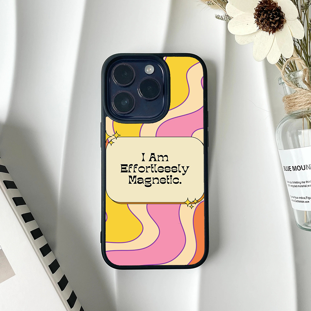 Efforlessly Magnetic Printed Protective Case