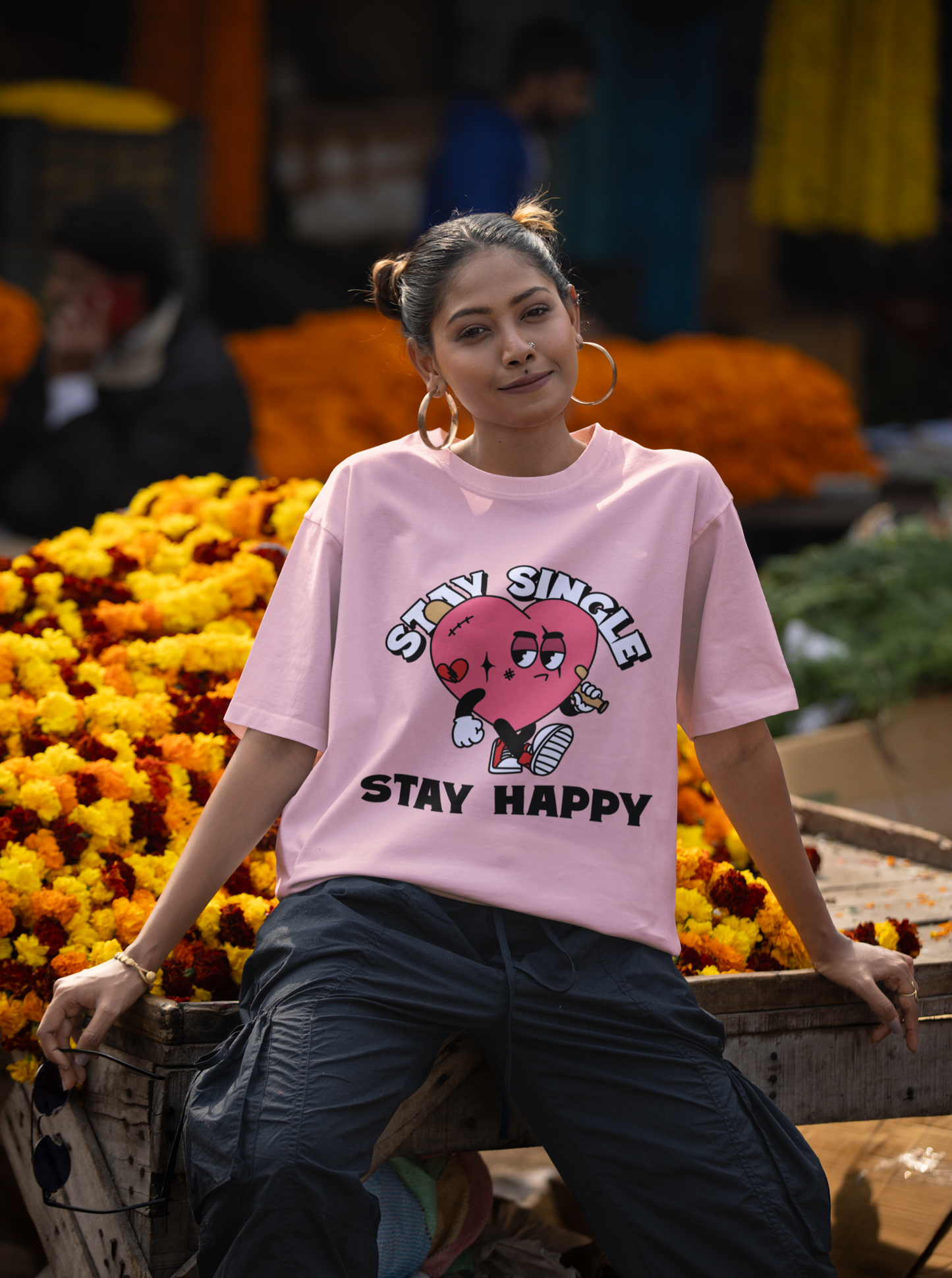 Stay Single Stay Happy Oversized Light Pink Printed Tshirt Unisex