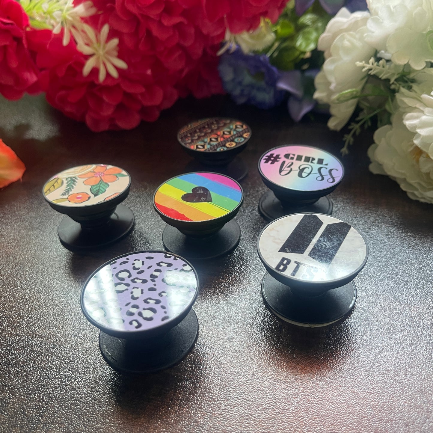 Assorted Mobile Holder set of 5